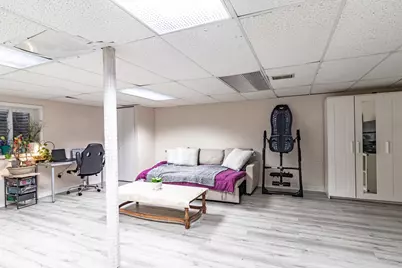 600 Thompson Boulevard, Buffalo Grove, IL 60089 - Photo 22