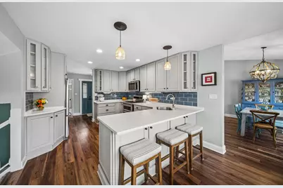 6515 Deerpath Court, Lisle, IL 60532 - Photo 4