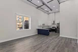 3214 W Lawrence Ave, Chicago, IL 60625 - Photo 2