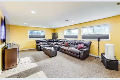 725 Elizabeth Lane, Des Plaines, IL 60016 - Photo 22