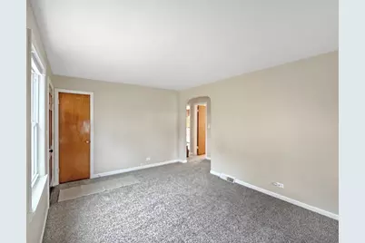 519 N Elm Street, Mount Prospect, IL 60056 - Photo 8