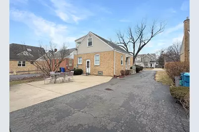 519 N Elm Street, Mount Prospect, IL 60056 - Photo 6