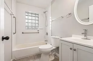 [Address not provided], Lombard, IL 60148 - Photo 12