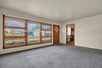 275 Wayside Avenue, Decatur, IL 62521 - Photo 6