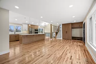 8651 S Kean Ave, Hickory Hills, IL 60457 - Photo 8