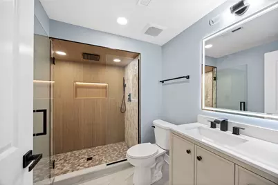 8651 S Kean Avenue, Hickory Hills, IL 60457 - Photo 12