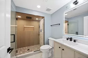 8651 S Kean Ave, Hickory Hills, IL 60457 - Photo 12