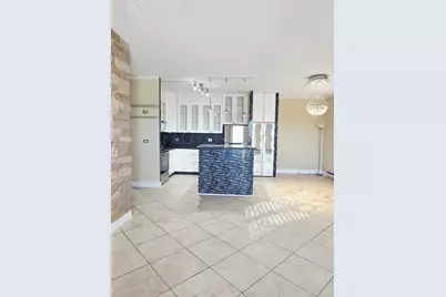 9078 W Heathwood Drive #1M, Niles, IL 60714 - Photo 6