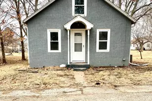 106 Ravine St, Spring Valley, IL 61362 - Photo 1