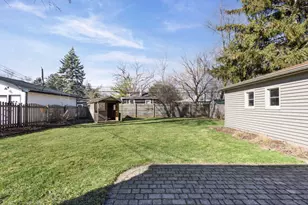 [Address not provided], Clarendon Hills, IL 60514 - Photo 16