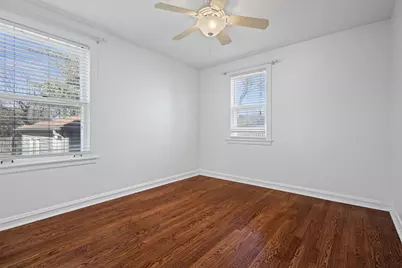 [Address not provided], Clarendon Hills, IL 60514 - Photo 8