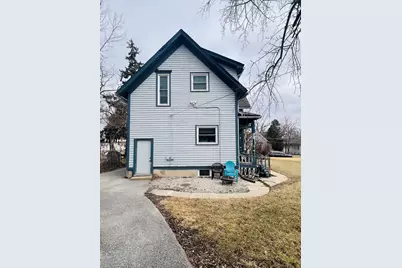 462 Ashland Avenue, Elgin, IL 60123 - Photo 8