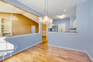 2278 Meadowcroft Ln, Grayslake, IL 60030 - Photo 8