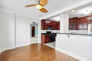 1205 W Sherwin Ave, Chicago, IL 60626 - Photo 4