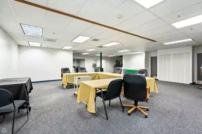 1S280 Summit Avenue #A, Oakbrook Terrace, IL 60181 - Photo 16