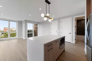 2351 W Flournoy St, Chicago, IL 60612 - Photo 8