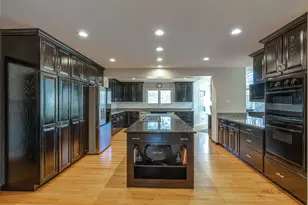 21 N Ridge Rd, Lake Forest, IL 60045 - Photo 2