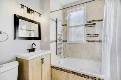 5635 W Patterson Avenue, Chicago, IL 60634 - Photo 14