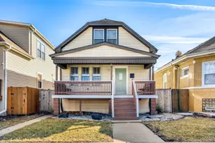 5635 W Patterson Ave, Chicago, IL 60634 - Photo 1