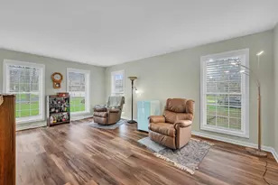 22506 S Queens Ct, Joliet, IL 60404 - Photo 6