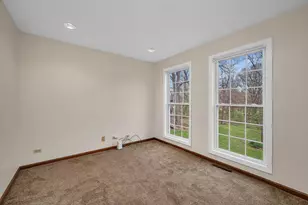 22506 S Queens Ct, Joliet, IL 60404 - Photo 16