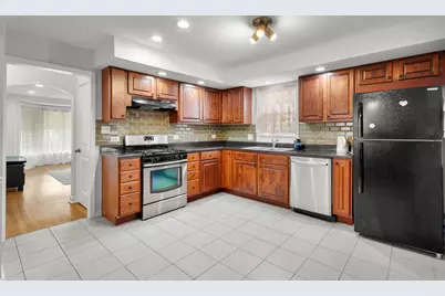 2143 N 76th Avenue, Elmwood Park, IL 60707 - Photo 2