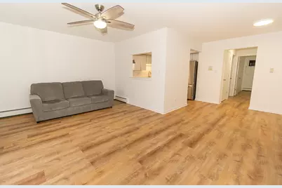 837 S Dwyer Avenue #A, Arlington Heights, IL 60005 - Photo 2