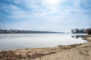 5802 Wonder Woods Dr, Wonder Lake, IL 60097 - Photo 40