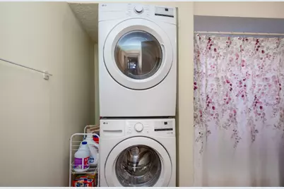 5802 Wonder Woods Drive, Wonder Lake, IL 60097 - Photo 22