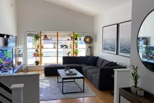 7258 N Crawford Ave, Lincolnwood, IL 60712 - Photo 2