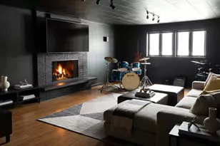 7258 N Crawford Ave, Lincolnwood, IL 60712 - Photo 6