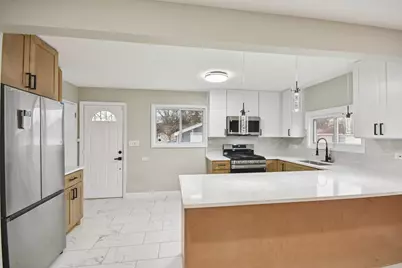 3120 Wilshire Avenue, Markham, IL 60428 - Photo 4