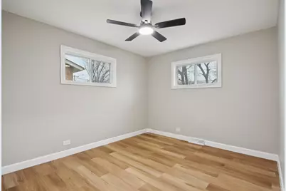 3120 Wilshire Avenue, Markham, IL 60428 - Photo 12