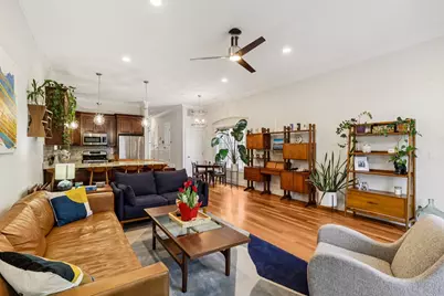 3137 N Spaulding Avenue, Chicago, IL 60618 - Photo 10