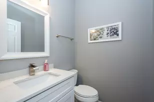 950 Black Cherry Ln, Round Lake Heights, IL 60073 - Photo 14