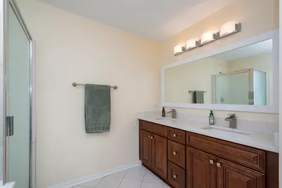 950 Blackcherry Lane, Round Lake Heights, IL 60073 - Photo 18