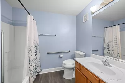 605 Barrington Avenue #222, East Dundee, IL 60118 - Photo 14