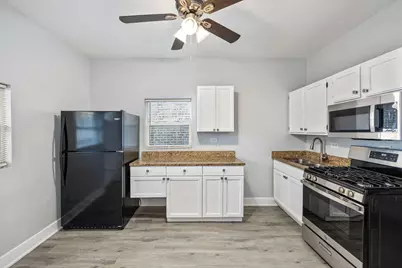 4418 W Armitage Avenue, Chicago, IL 60639 - Photo 24