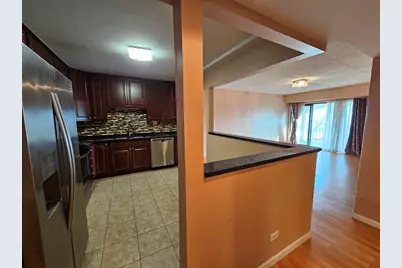 475 Plum Creek Drive #502, Wheeling, IL 60090 - Photo 8