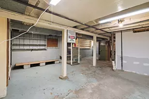 5722 W Grover St, Chicago, IL 60630 - Photo 22