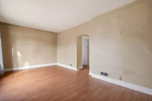 5722 W Grover St, Chicago, IL 60630 - Photo 4