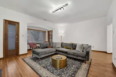 714 W Sheridan Road #1E, Chicago, IL 60613 - Photo 6