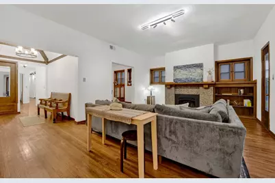 714 W Sheridan Road #1E, Chicago, IL 60613 - Photo 4