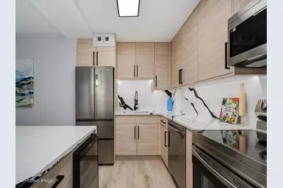 3550 N Lake Shore Drive #806, Chicago, IL 60657 - Photo 8