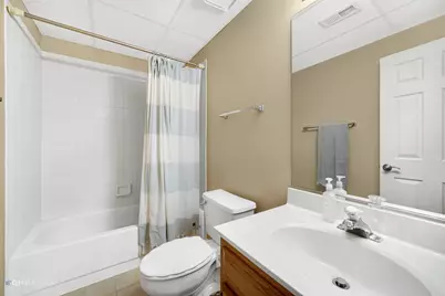 [Address not provided], Gurnee, IL 60031 - Photo 30