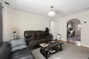 2052 W Huron St, Chicago, IL 60612 - Photo 16