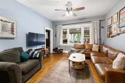 2052 W Huron Street, Chicago, IL 60612 - Photo 2