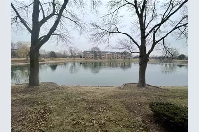 5501 Carriageway Drive #112, Rolling Meadows, IL 60008 - Photo 2