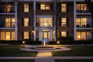 5501 Carriage Way Dr, Rolling Meadows, IL 60008 - Photo 1