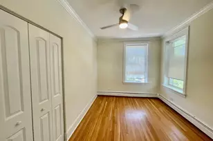 7025 N Damen Ave, Chicago, IL 60645 - Photo 12